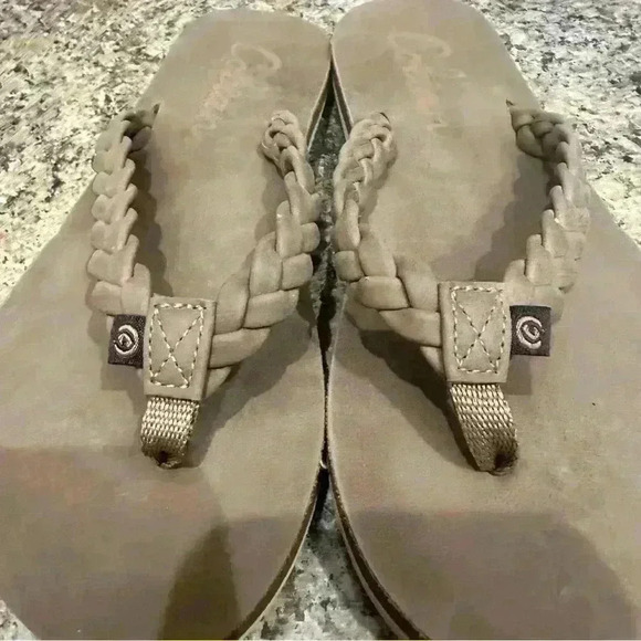 Cobain Tan Braided Ladies Flips Flops size 6 Slip on Sandals Summer Beach - Picture 7 of 7